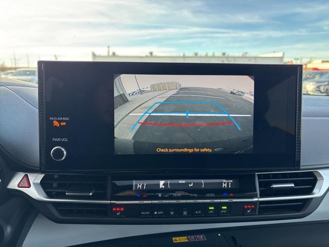 used 2025 Toyota Sienna car, priced at $43,999