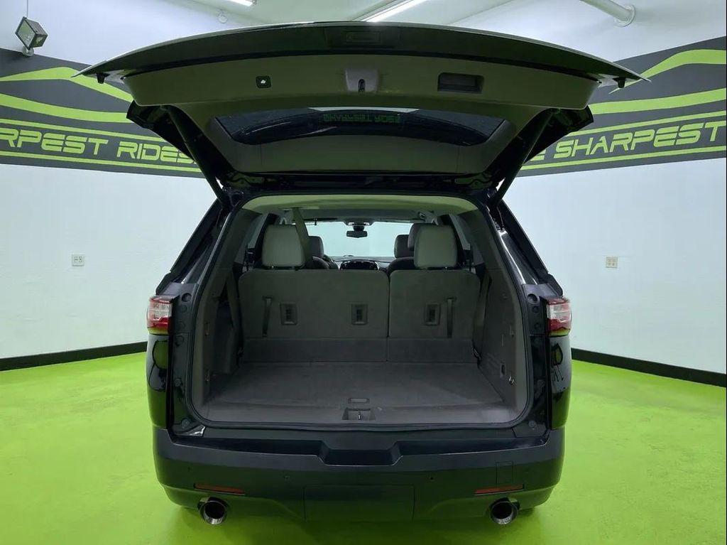 used 2021 Chevrolet Traverse car, priced at $19,988