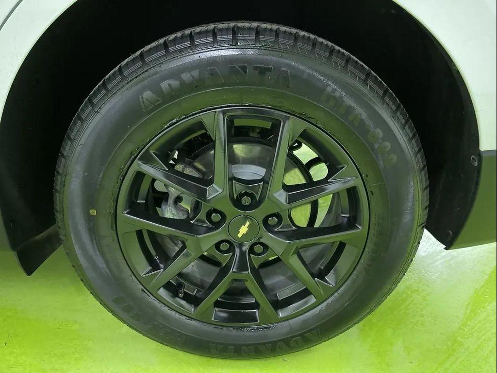 used 2024 Chevrolet Equinox car, priced at $19,988