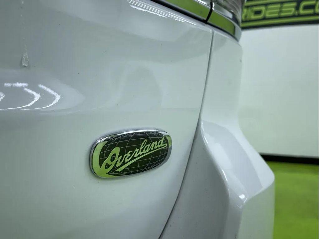 used 2015 Jeep Grand Cherokee car, priced at $15,988