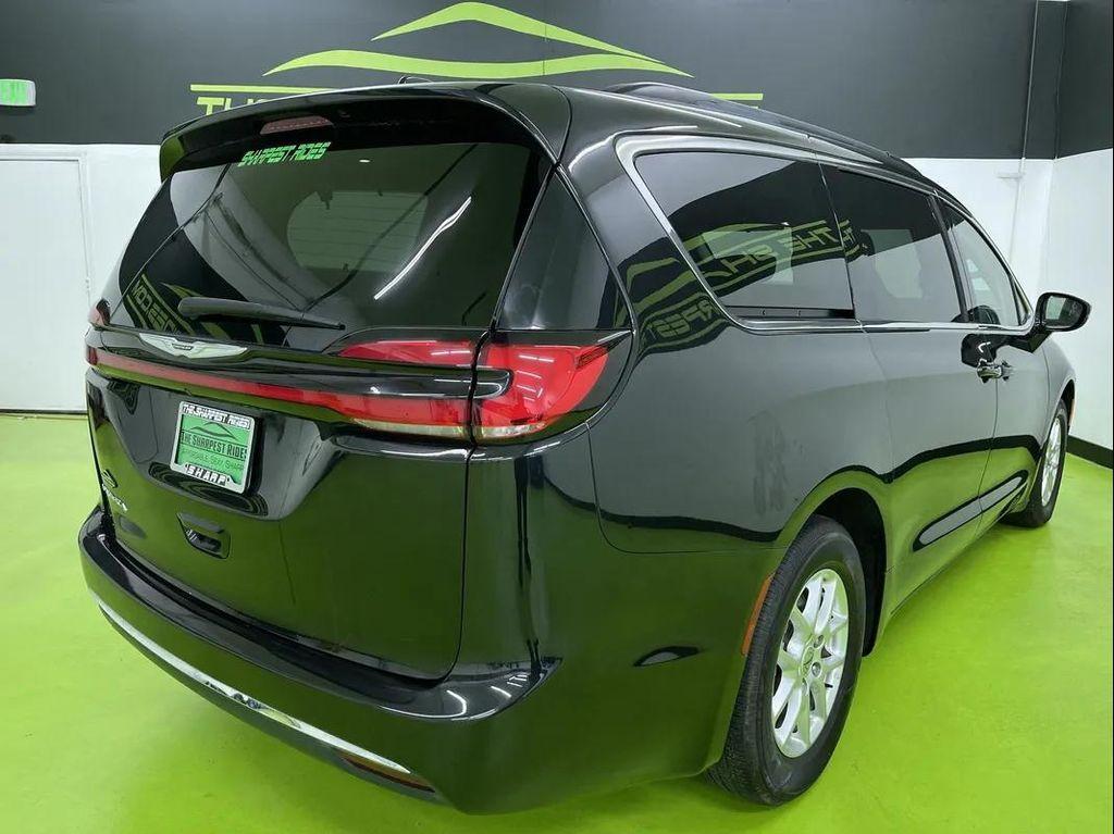 used 2022 Chrysler Pacifica car, priced at $21,988