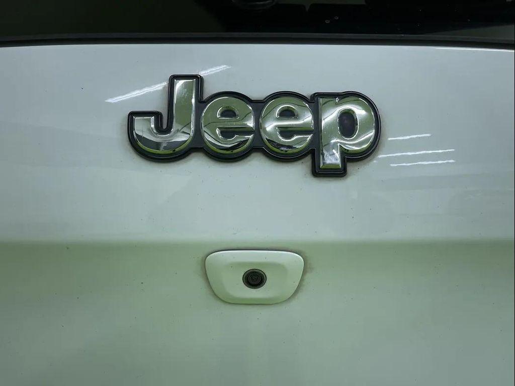 used 2017 Jeep Cherokee car, priced at $13,988