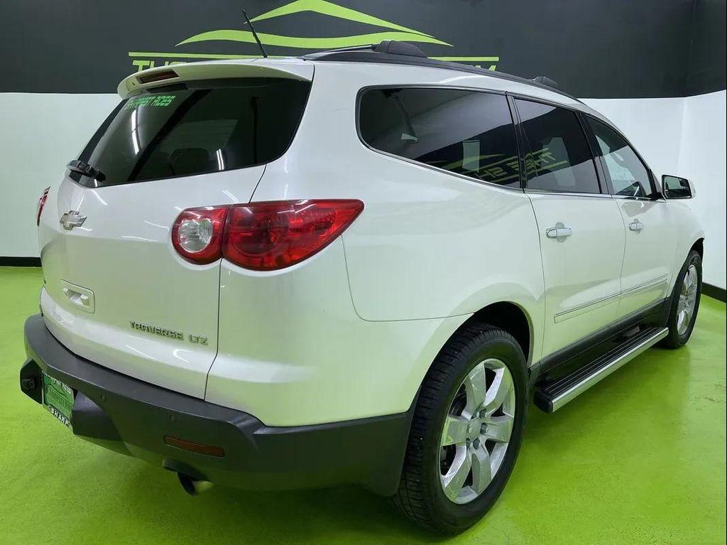used 2011 Chevrolet Traverse car