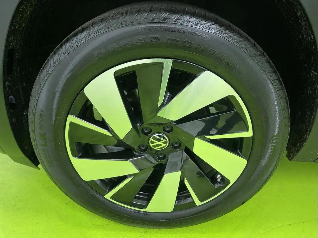 used 2024 Volkswagen Atlas Cross Sport car, priced at $32,988