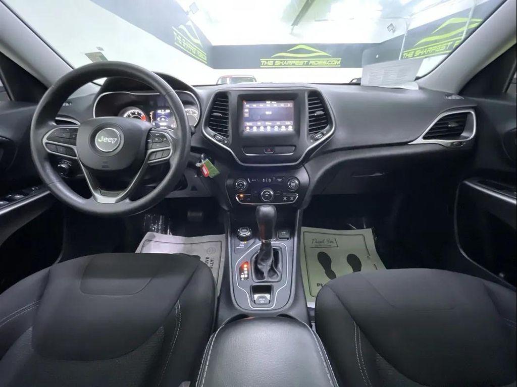 used 2020 Jeep Cherokee car, priced at $16,988