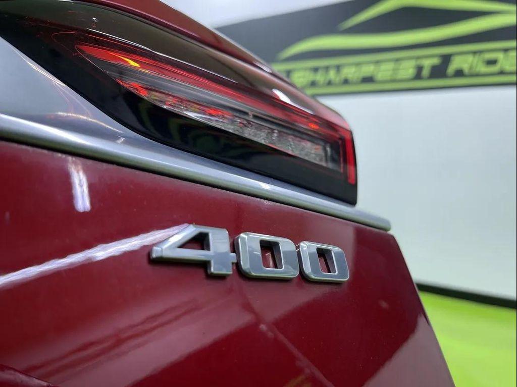 used 2024 Cadillac XT6 car, priced at $39,988