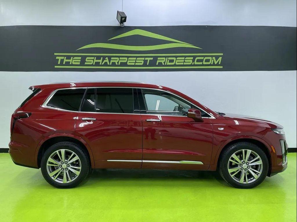 used 2024 Cadillac XT6 car, priced at $39,988