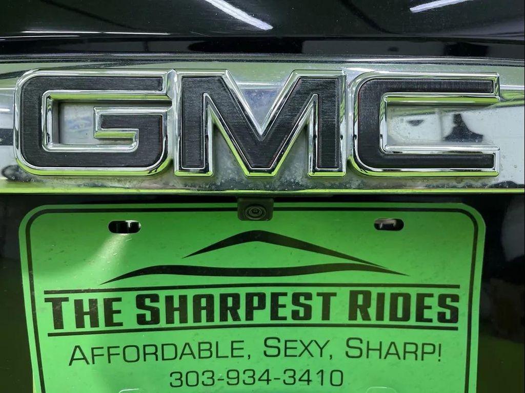 used 2018 GMC Yukon car, priced at $30,988