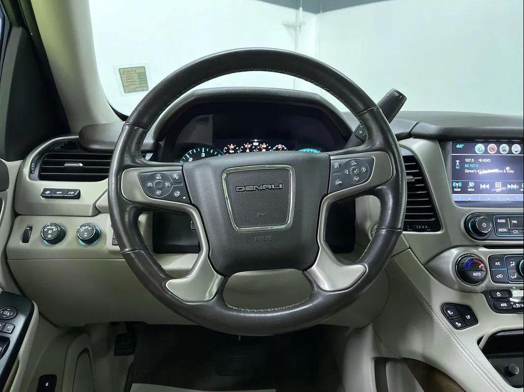 used 2020 GMC Yukon car, priced at $30,988