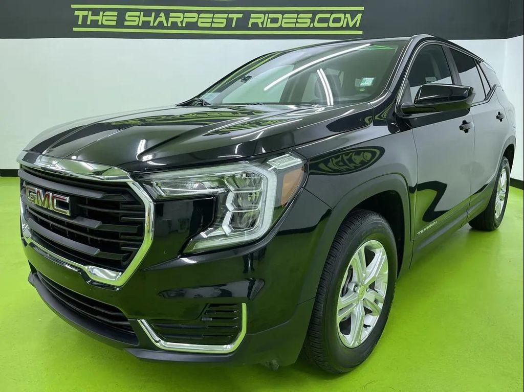 used 2024 GMC Terrain car, priced at $22,988