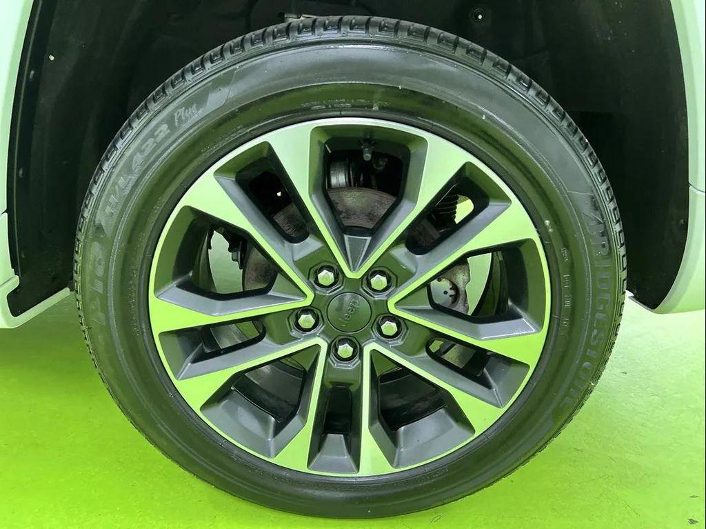 used 2023 Jeep Grand Cherokee car, priced at $32,988