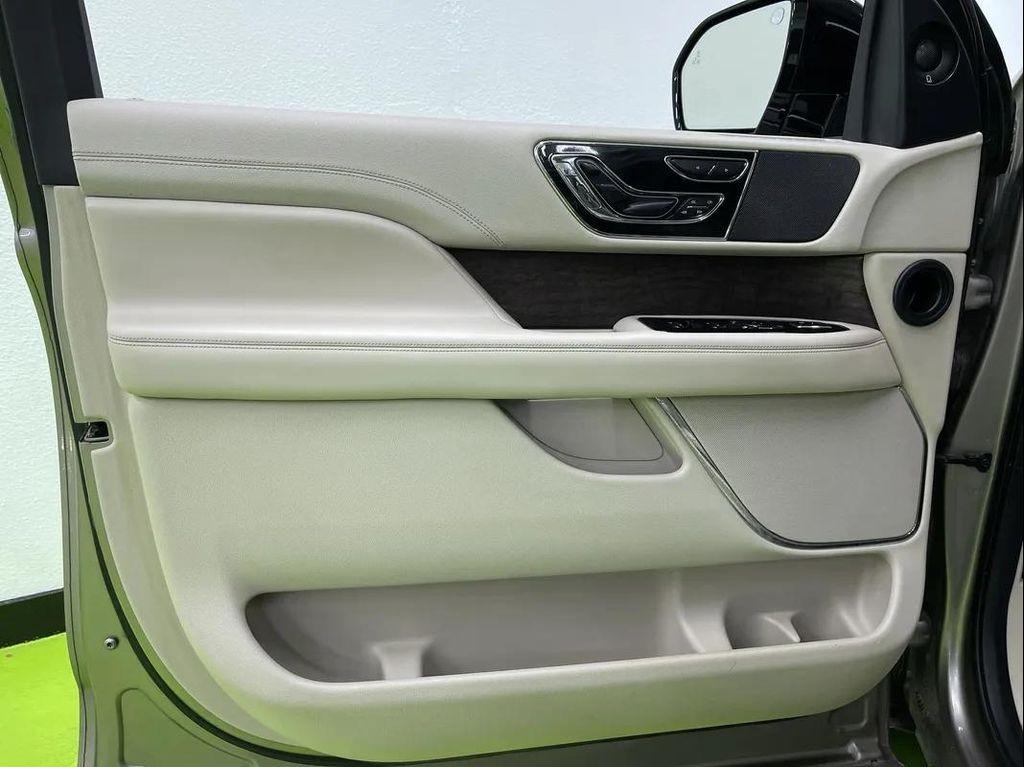 used 2018 Lincoln Navigator car, priced at $41,988