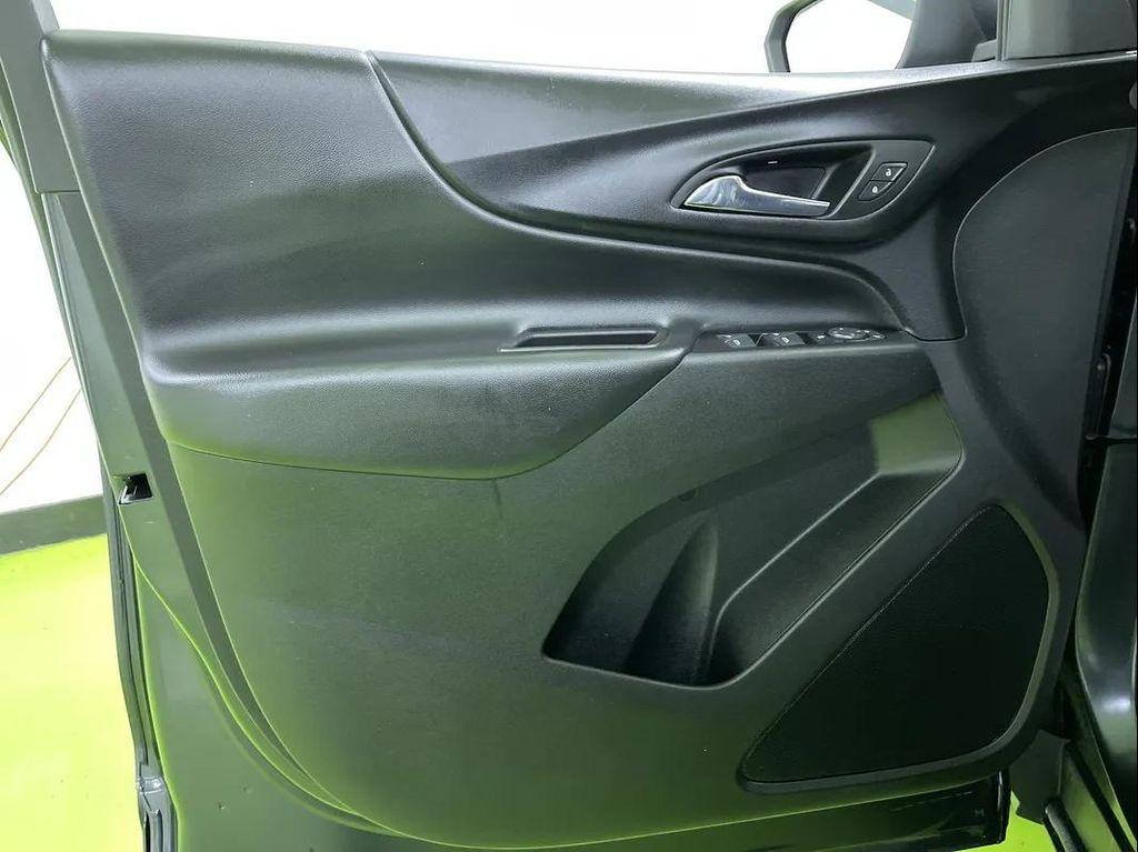 used 2022 Chevrolet Equinox car, priced at $17,988