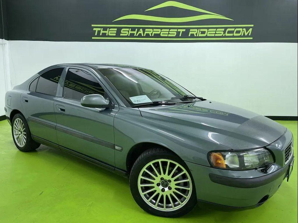 used 2001 Volvo S60 car, priced at $2,988