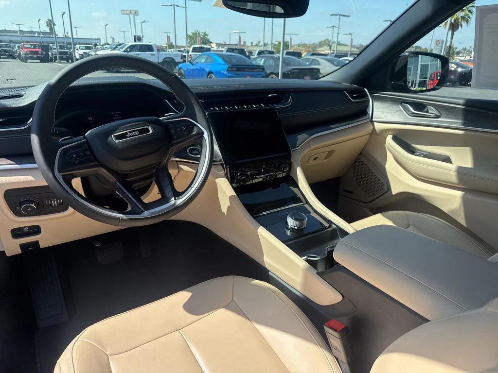 used 2024 Jeep Grand Cherokee car, priced at $33,990