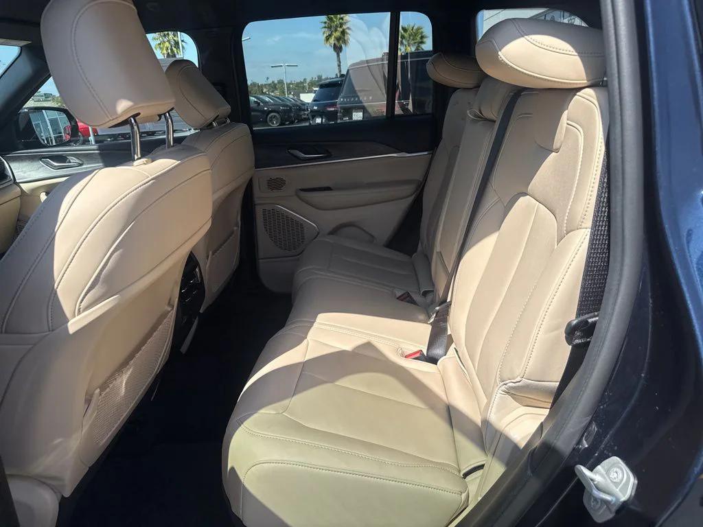 used 2024 Jeep Grand Cherokee car, priced at $33,990