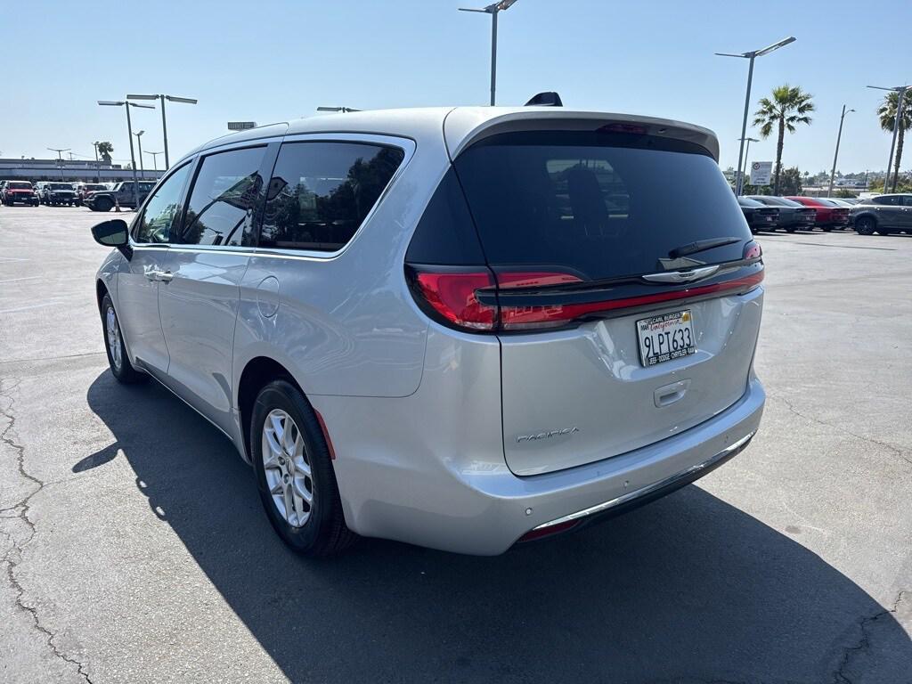 used 2024 Chrysler Pacifica car, priced at $37,990