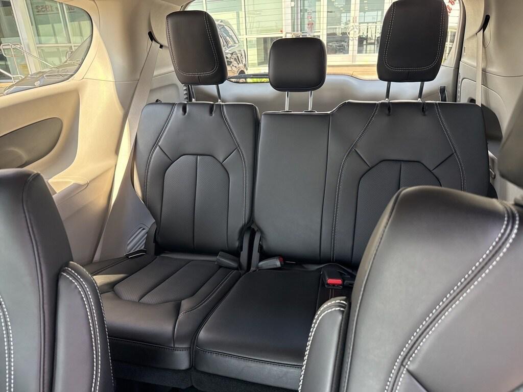 used 2024 Chrysler Pacifica car, priced at $37,990
