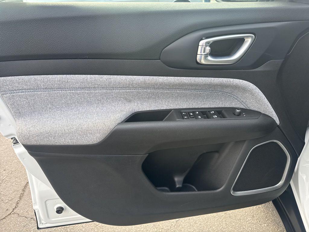 used 2023 Jeep Compass car, priced at $20,990