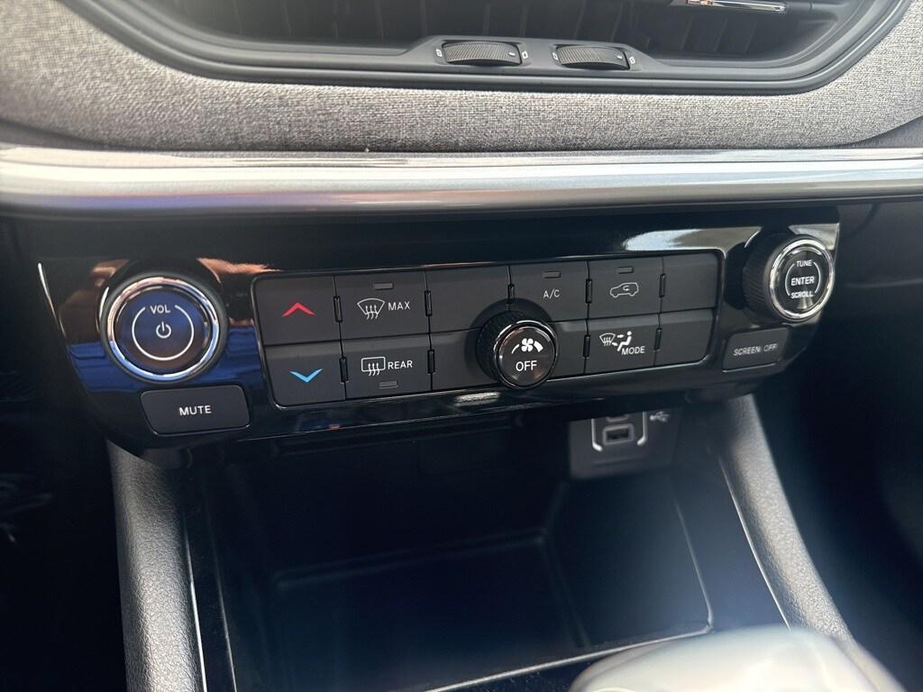 used 2023 Jeep Compass car, priced at $23,990