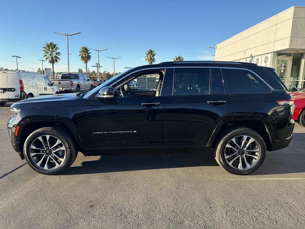 used 2022 Jeep Grand Cherokee car, priced at $29,990