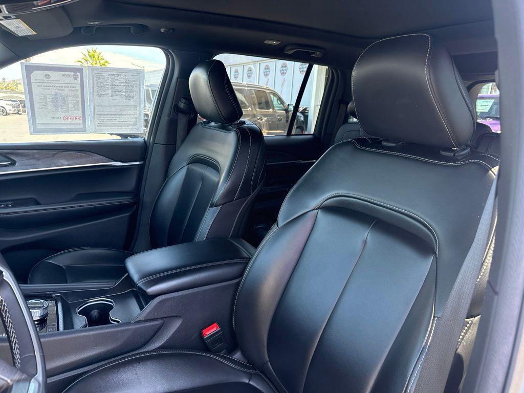 used 2024 Jeep Grand Cherokee 4xe car, priced at $28,990