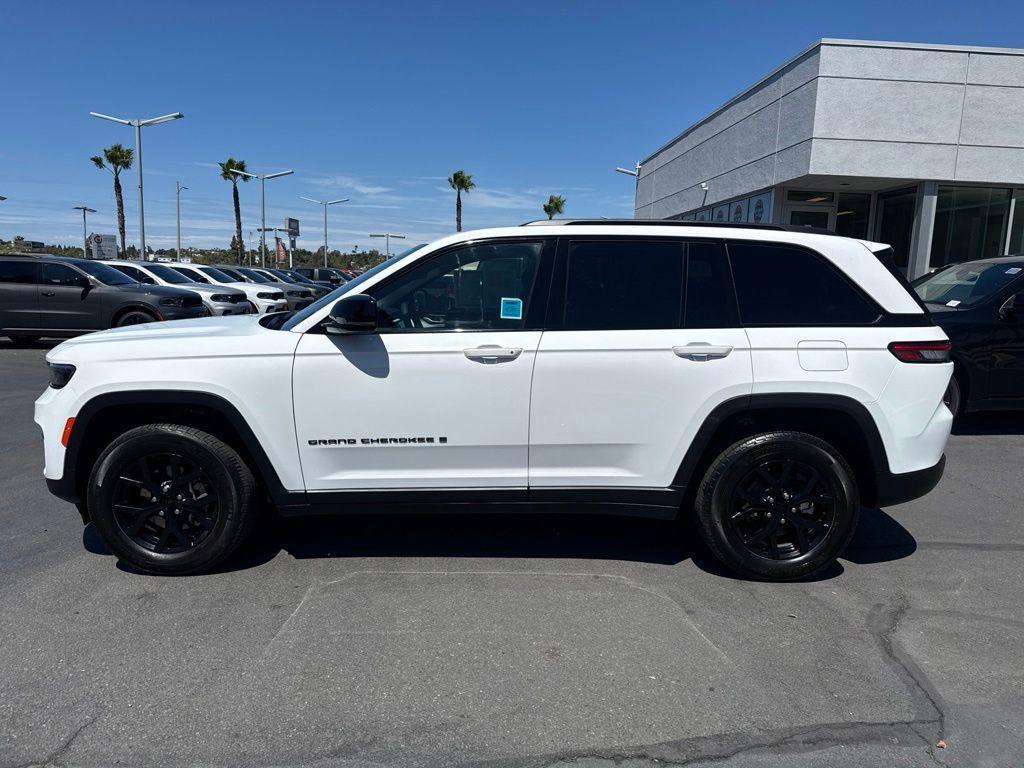 used 2024 Jeep Grand Cherokee car, priced at $33,990