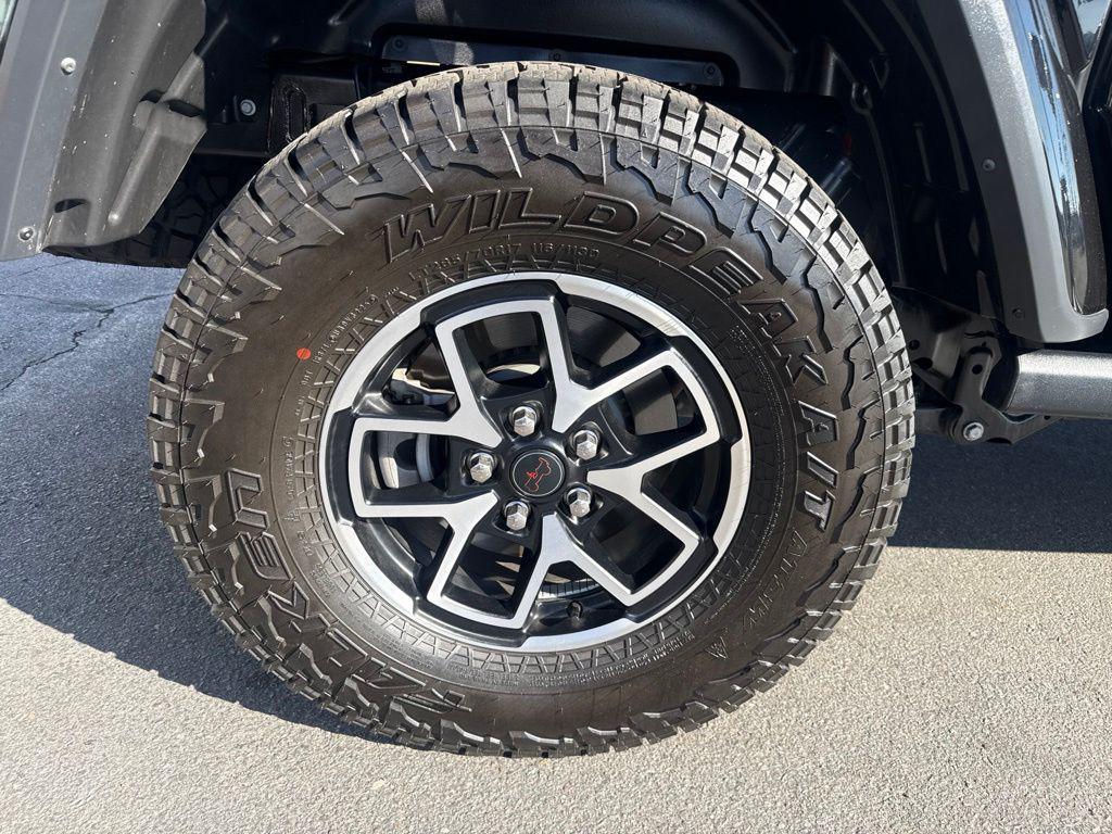 used 2023 Jeep Gladiator car, priced at $33,990