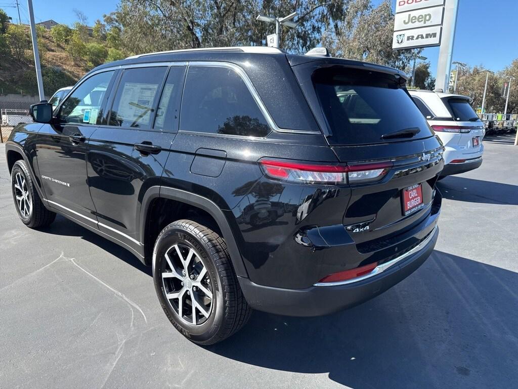 new 2025 Jeep Grand Cherokee car, priced at $44,495