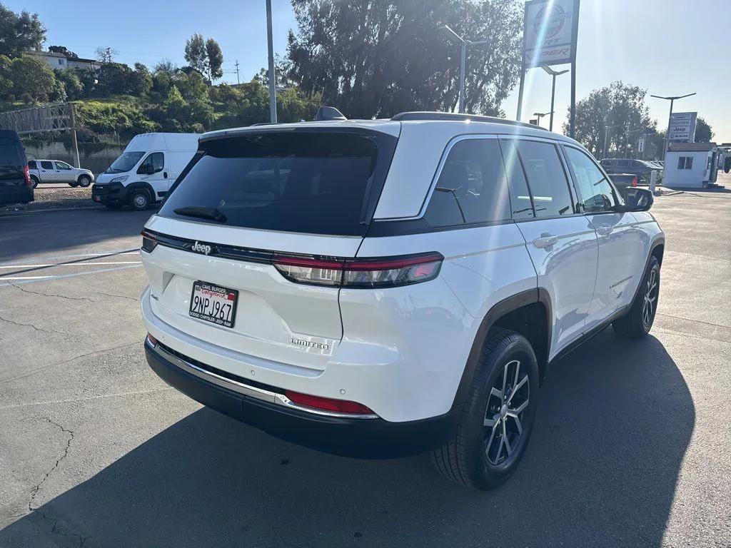 used 2024 Jeep Grand Cherokee car, priced at $37,990