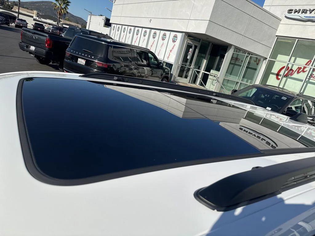 used 2024 Jeep Grand Cherokee car, priced at $37,990