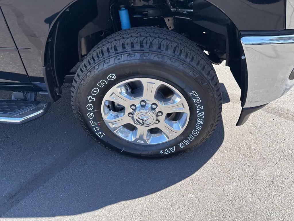 new 2025 Ram 2500 car, priced at $72,625