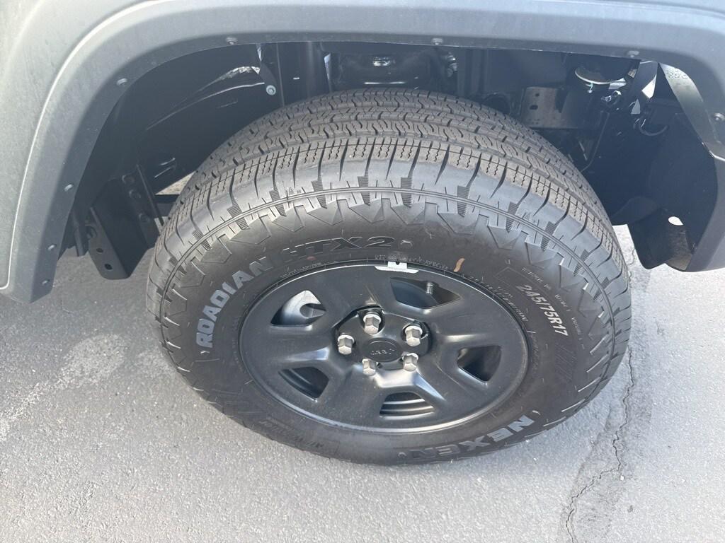 new 2025 Jeep Wrangler car, priced at $42,750