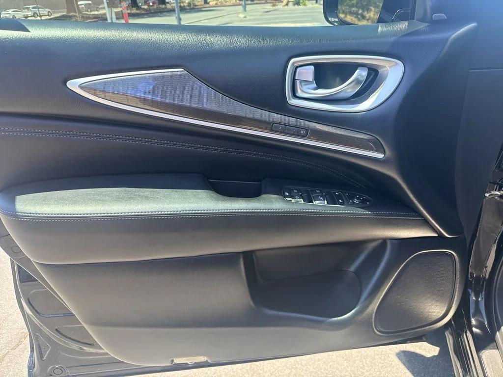 used 2019 INFINITI QX60 car, priced at $17,990