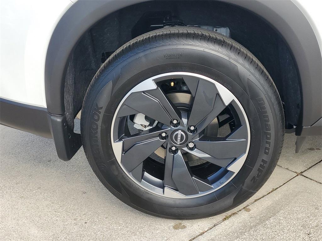 new 2026 Nissan Rogue car, priced at $31,895