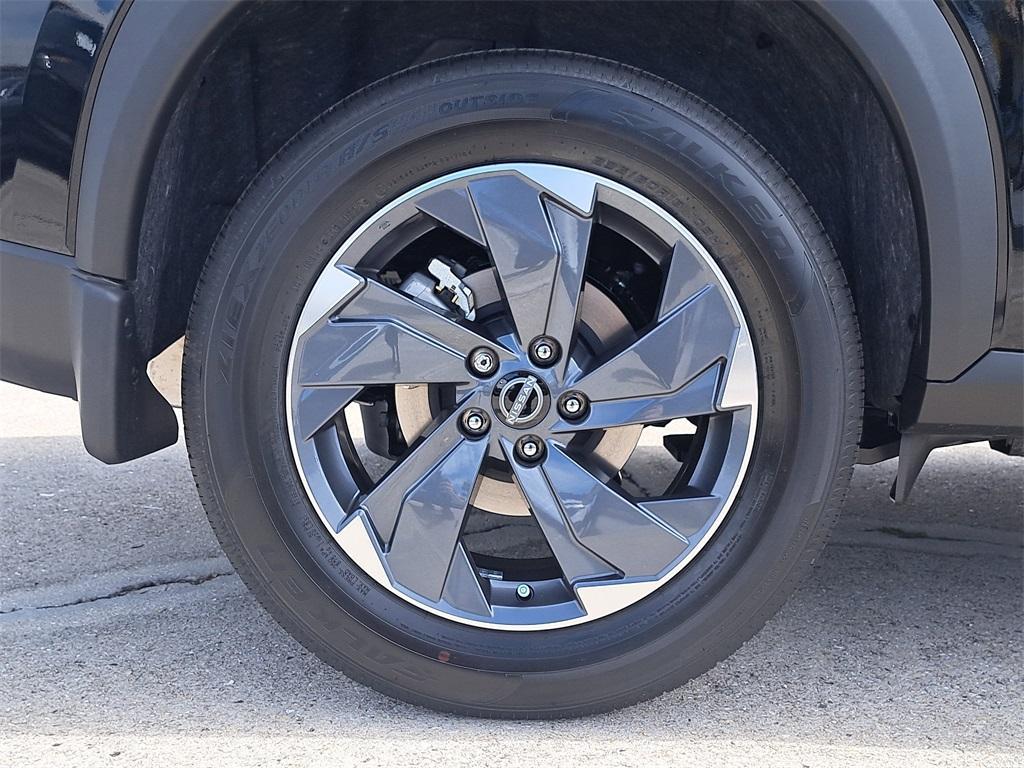 new 2026 Nissan Rogue car, priced at $26,465