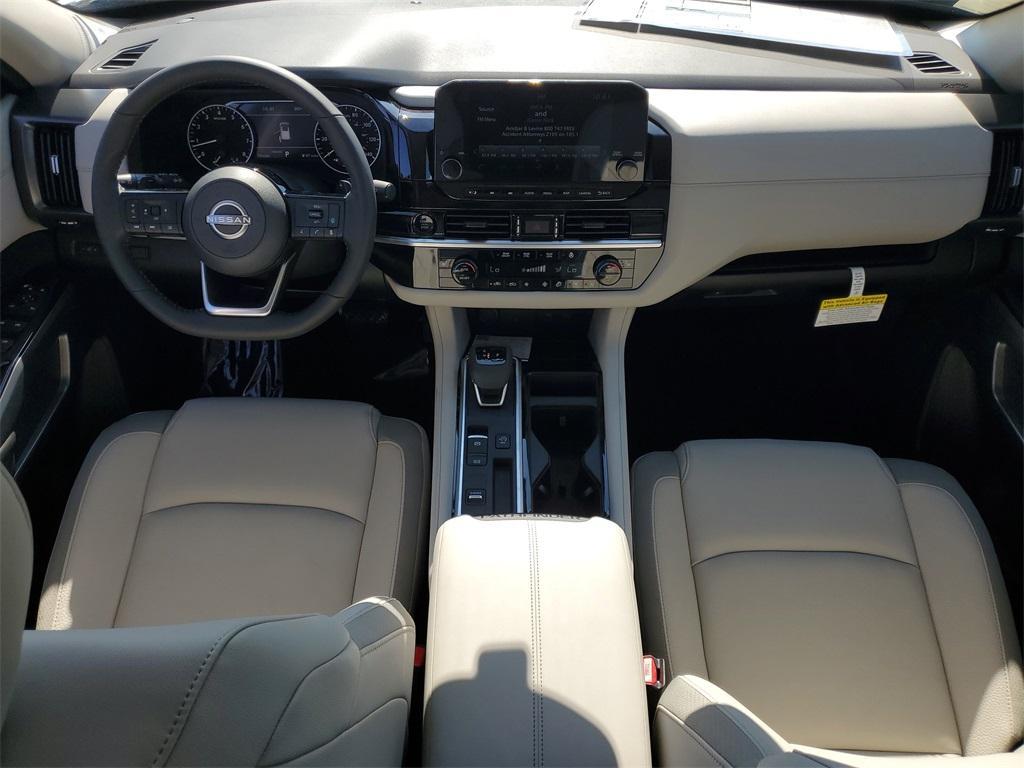 new 2025 Nissan Pathfinder car, priced at $36,212