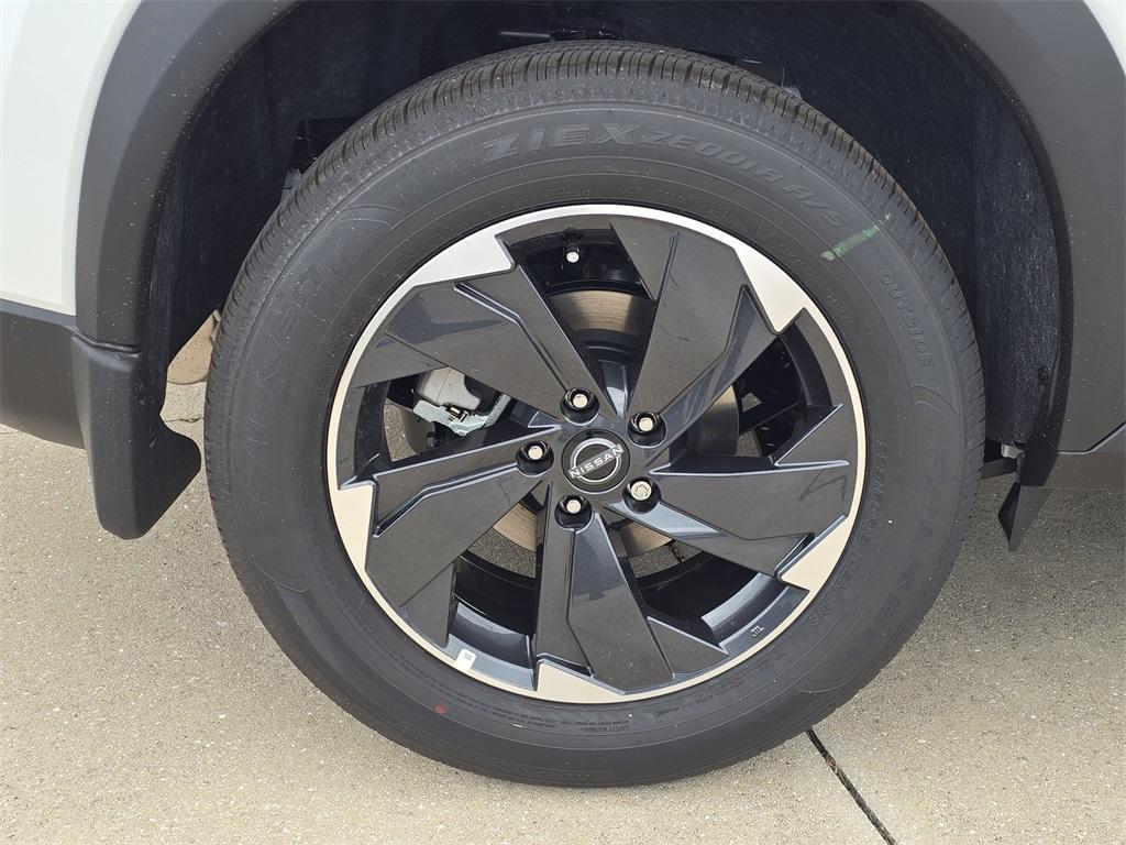 new 2026 Nissan Rogue car, priced at $30,195