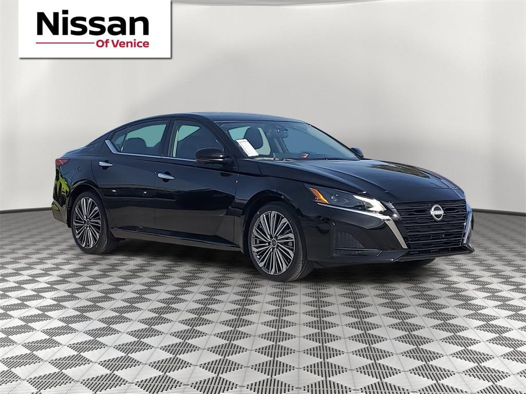 new 2025 Nissan Altima car, priced at $31,335
