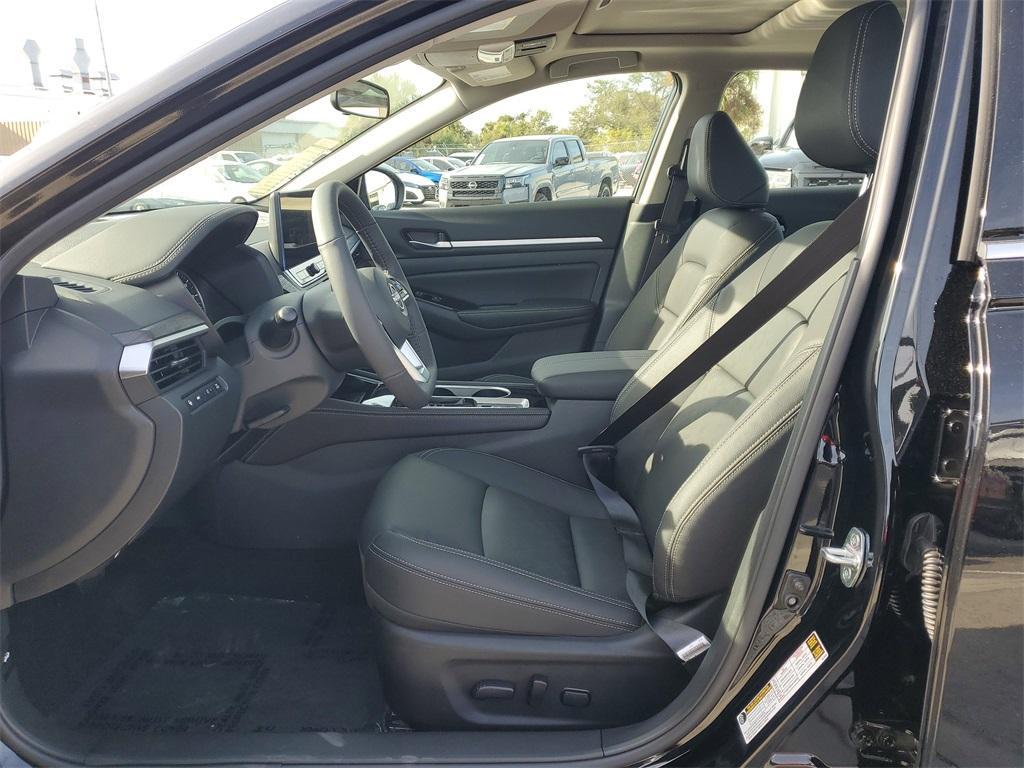 new 2025 Nissan Altima car, priced at $30,978