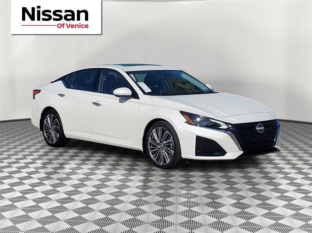 new 2025 Nissan Altima car, priced at $32,354