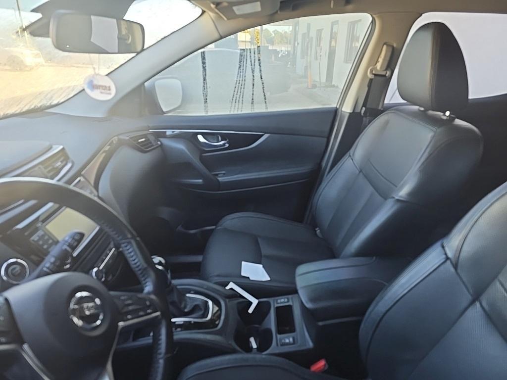 used 2017 Nissan Rogue Sport car, priced at $13,990