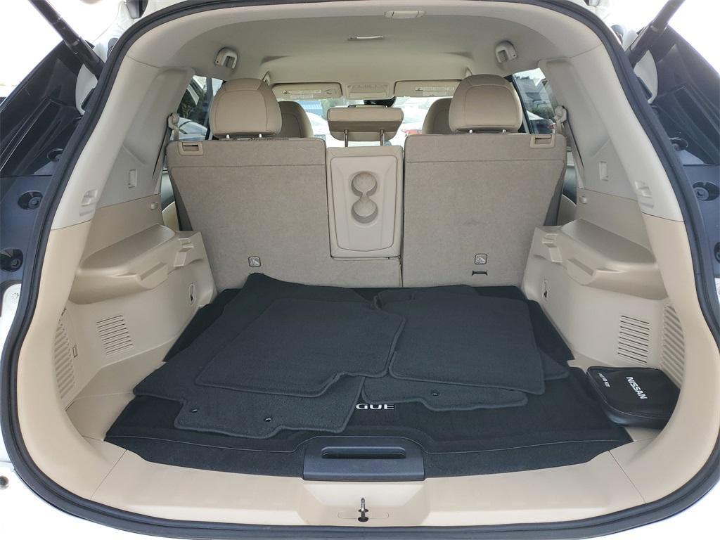 used 2020 Nissan Rogue car, priced at $13,995