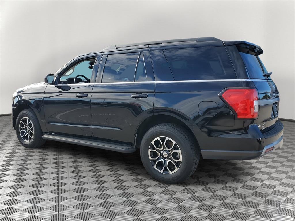 used 2024 Ford Expedition car, priced at $33,491
