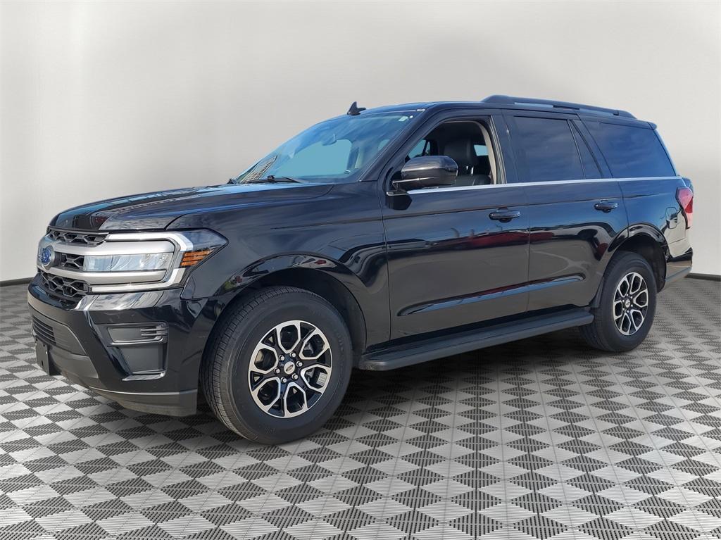 used 2024 Ford Expedition car, priced at $33,491