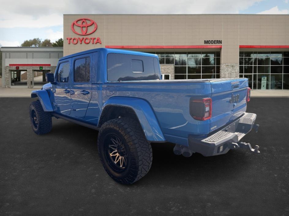 used 2022 Jeep Gladiator car, priced at $37,994