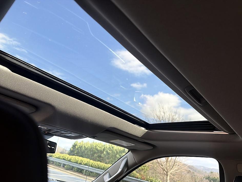 used 2025 GMC Sierra 1500 car, priced at $51,675