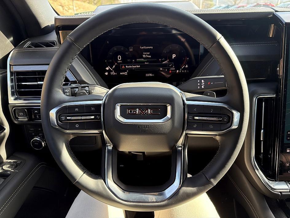 used 2025 GMC Yukon car, priced at $67,919