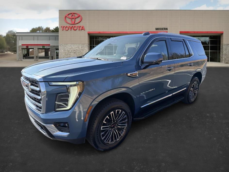 used 2025 GMC Yukon car, priced at $67,919