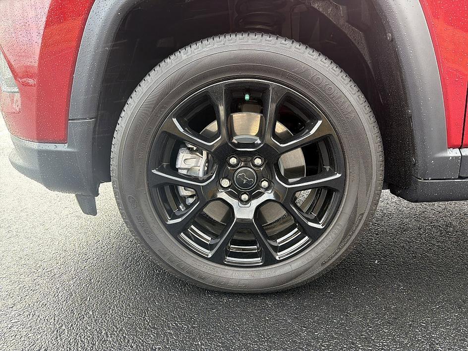 used 2025 Jeep Compass car, priced at $23,887